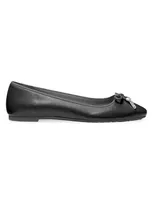 Michael Michael Kors Round Toe Flats In Black