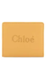 Chloé Folded Leather Bifold Wallet In Pink