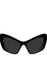 Balenciaga Cat Eye Sunglasses In Black