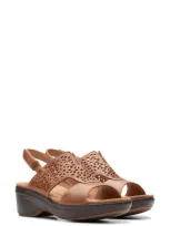 Clarks Tuleah Sun Platform Sandal In Tan Leather