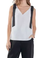 Endless Rose Contrast Bow V-neck Tank Top In Off White