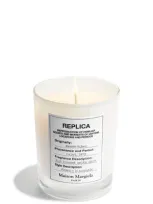 Maison Margiela Replica Beach Vibes Candle 165g In White