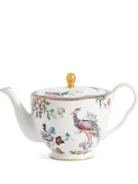 Wedgwood Fortune Teapot In White