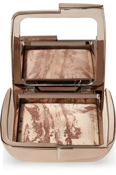 Hourglass Ambient Lighting Bronzer In Metallic