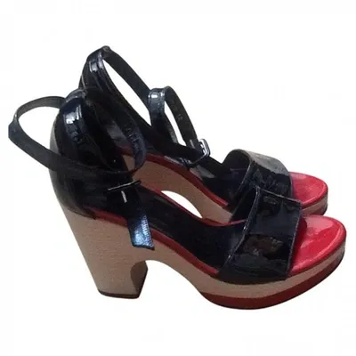 Pre-owned Robert Clergerie Sandals In Black