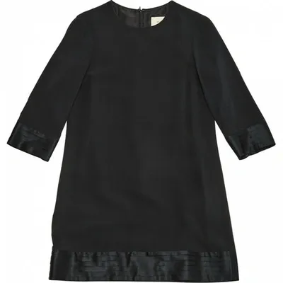 Pre-owned Burberry Silk Mid-length Dress In Black