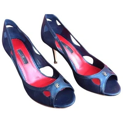 Pre-owned Carolina Herrera Leather Heels In Navy