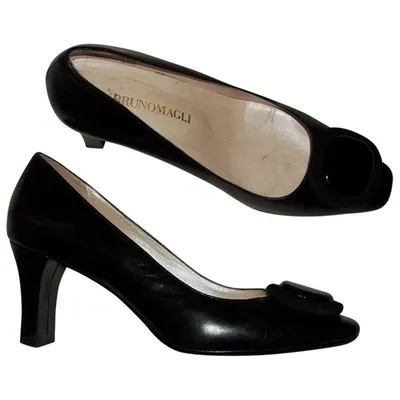 Pre-owned Bruno Magli Leather Heels In Black