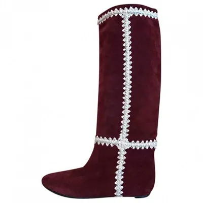 Pre-owned Casadei Boots In Burgundy