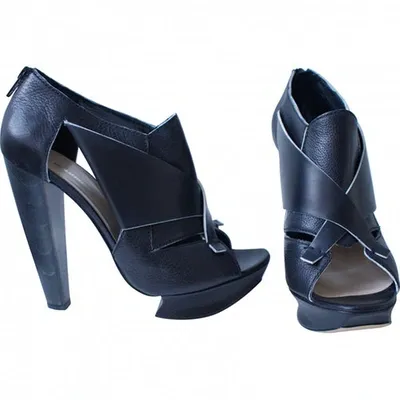 Pre-owned Nicholas Kirkwood Leather Sandals In Black