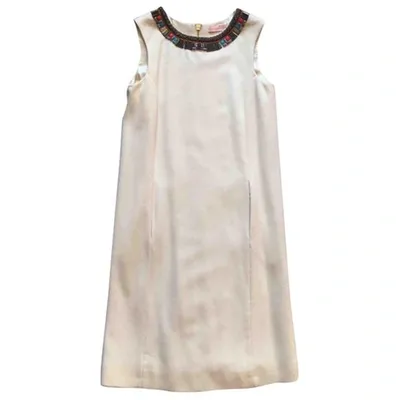 Pre-owned Matthew Williamson Wool Mid-length Dress In Ecru