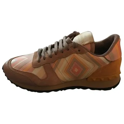 Pre-owned Valentino Garavani Rockstud Leather Trainers In Multicolour