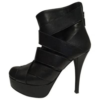 Pre-owned Bruno Magli Leather Ankle Boots In Black