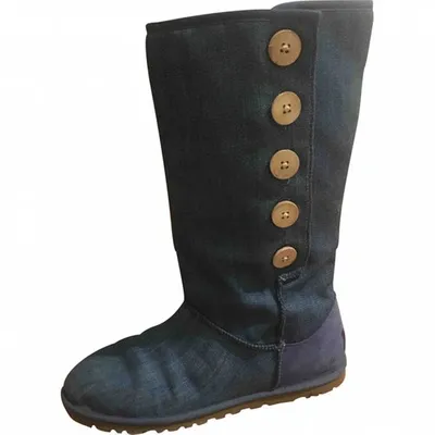 Pre-owned Ugg Cloth Snow Boots In Blue