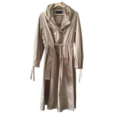 Pre-owned Carolina Herrera Trench Coat In Ecru