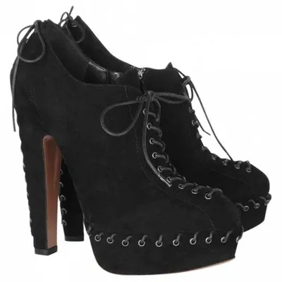 Pre-owned Alaïa Lace Up Boots In Black