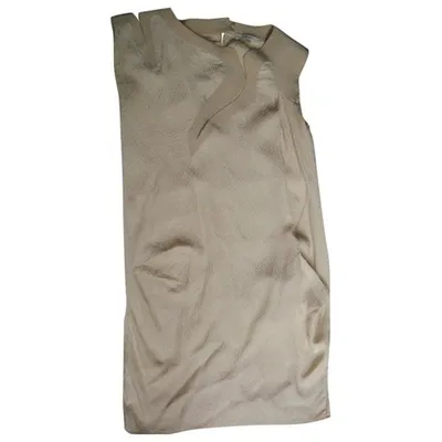 Pre-owned Vanessa Bruno Silk Mid-length Dress In Beige