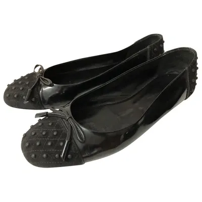 Pre-owned Tod's Patent Leather Ballet Flats In Black