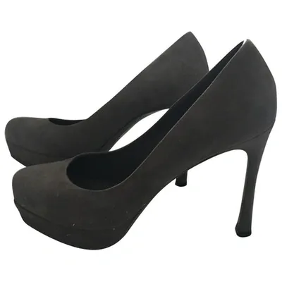 Pre-owned Saint Laurent Palais Heels In Grey