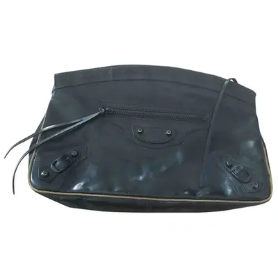 Pre-owned Balenciaga Clutch Bag In Black