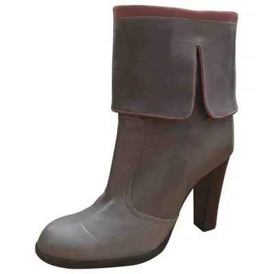 Pre-owned Chloé Leather Ankle Boots In Grey