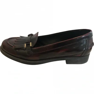 Pre-owned Tod's Leather Flats In Burgundy