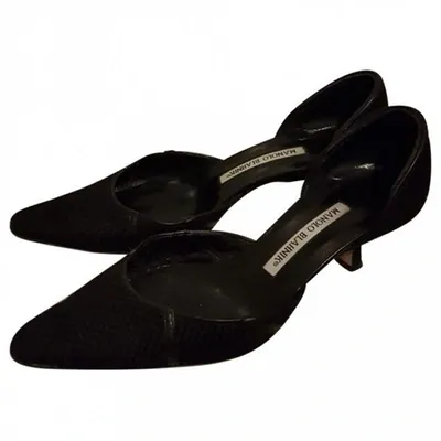 Pre-owned Manolo Blahnik Heels In Black