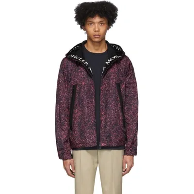 Moncler Kapuzenjacke Mit Abstraktem Print In Red