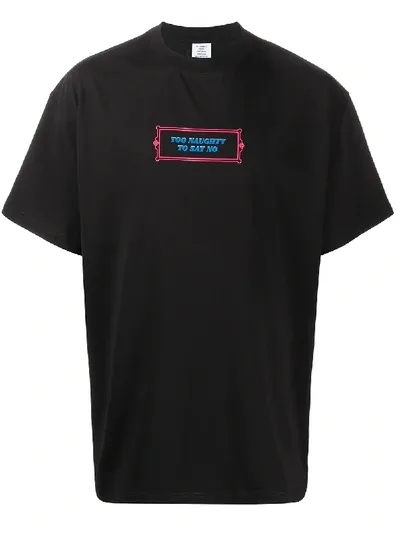 Vetements Crew Neck Slogan Print T-shirt In Black