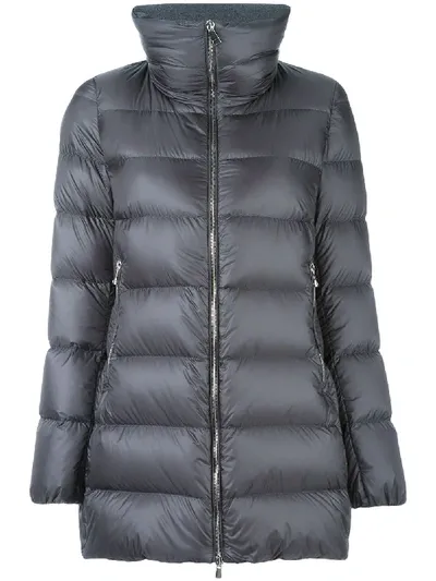 Moncler Kurzer 'torcy' Daunenmantel In Grey