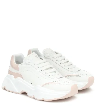 Dolce & Gabbana Dolce And Gabbana White Daymaster Sneakers In White Pink