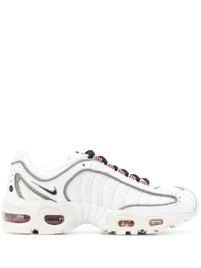 Nike Air Max Tailwind Iv Se Sneakers In White