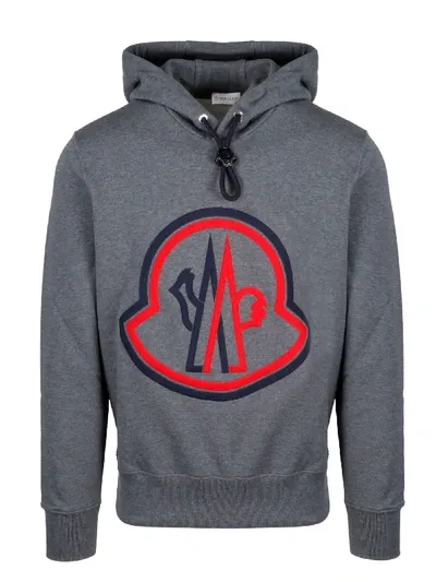 Moncler Kapuzenpullover Mit Logo-patch In Grey