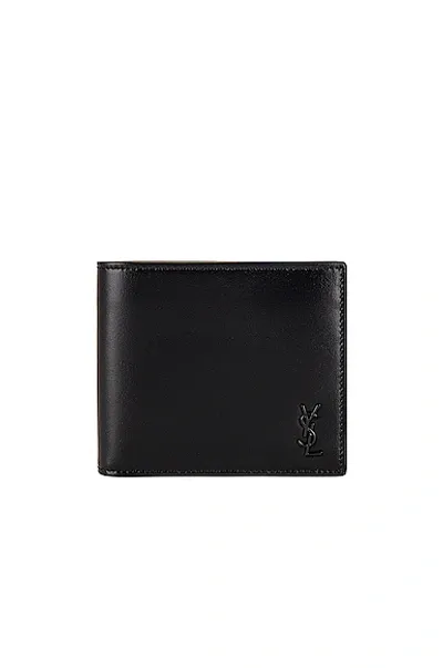 Saint Laurent Ysl Credit Card Holder In Black