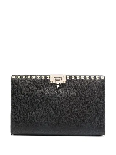 Valentino Garavani Large Rockstud Clutch In Black