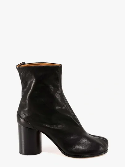 Maison Margiela Tabi In Black