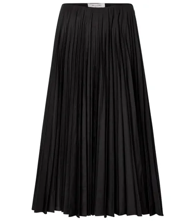 Valentino Logo Waistband Pleated Skirt In Black