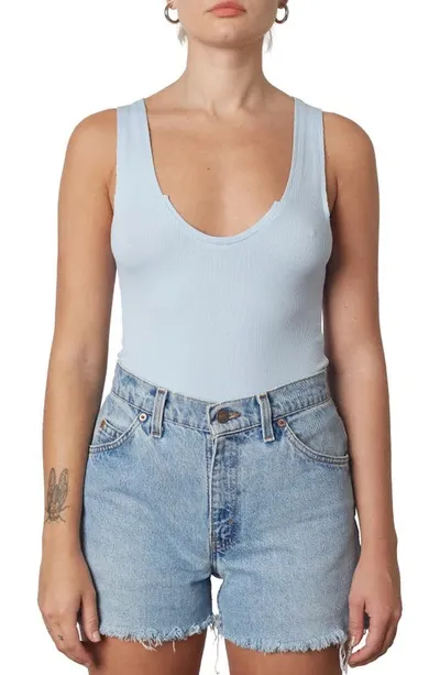 Nia Hero Tank In Chambray