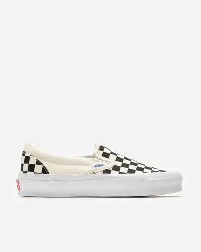 Vans Super Comfycush Slip-on Platform Sneaker In White