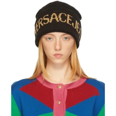 Versace Jeans Couture Logo Intarsia-knit Ribbed Beanie In Black