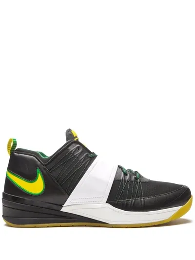 Nike Zoom Revis Pe "oregon Ducks Sample" Sneakers In Black