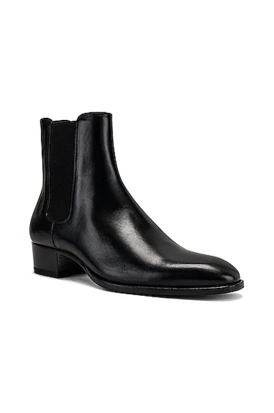 Saint Laurent Wyatt Chelsea Boot In Black