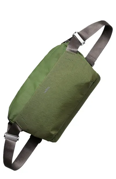 Bellroy Venture Sling Bag In Ranger Green