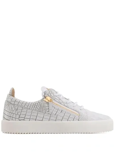 Giuseppe Zanotti Frankie Textured Zip-detail Sneakers In Weiss