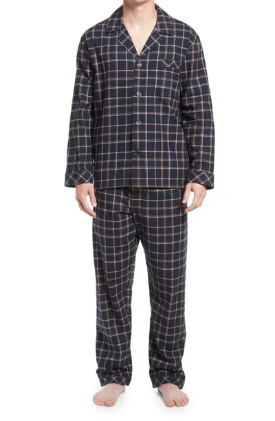 Majestic Hearthside Flannel Pajamas In Black