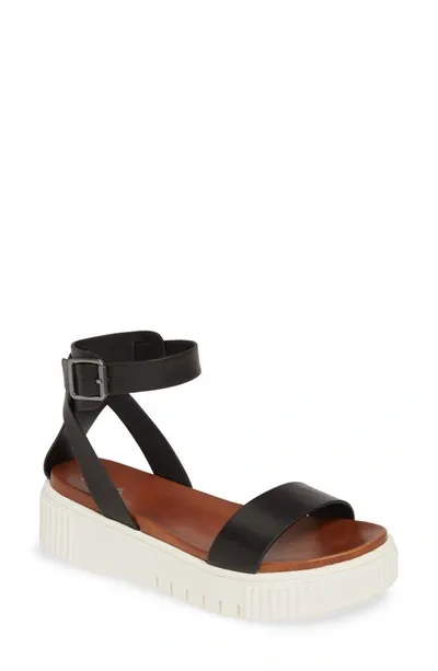 Mia Lunna Platform Ankle Strap Sandal In Black