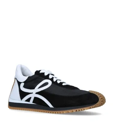 Loewe Flow Runner Sneakers In Blk/white