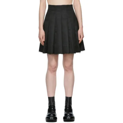 Shushu-tong Black Pleated Mini Skirt