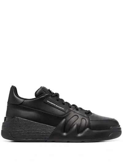 Giuseppe Zanotti Logo-patch Low Top Sneakers In Black