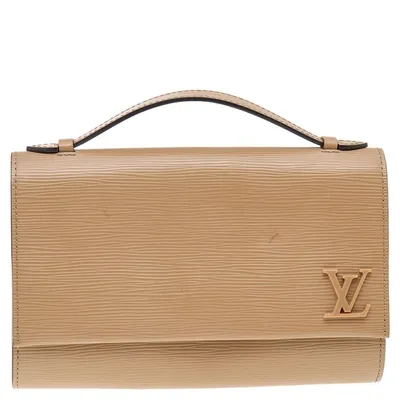 Pre-owned Louis Vuitton Dune Epi Leather Clery Pochette Bag In Beige